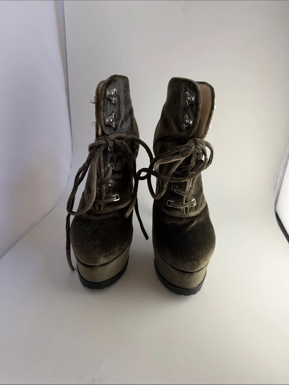 Mistress Rocks Los Angeles Velvet Platform Ankle Boot color Khaki Size 37